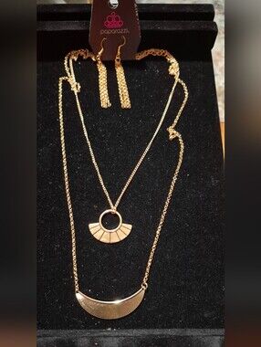 paparazzi Gold Fan Layered Long Necklace and Dangle Earring Set